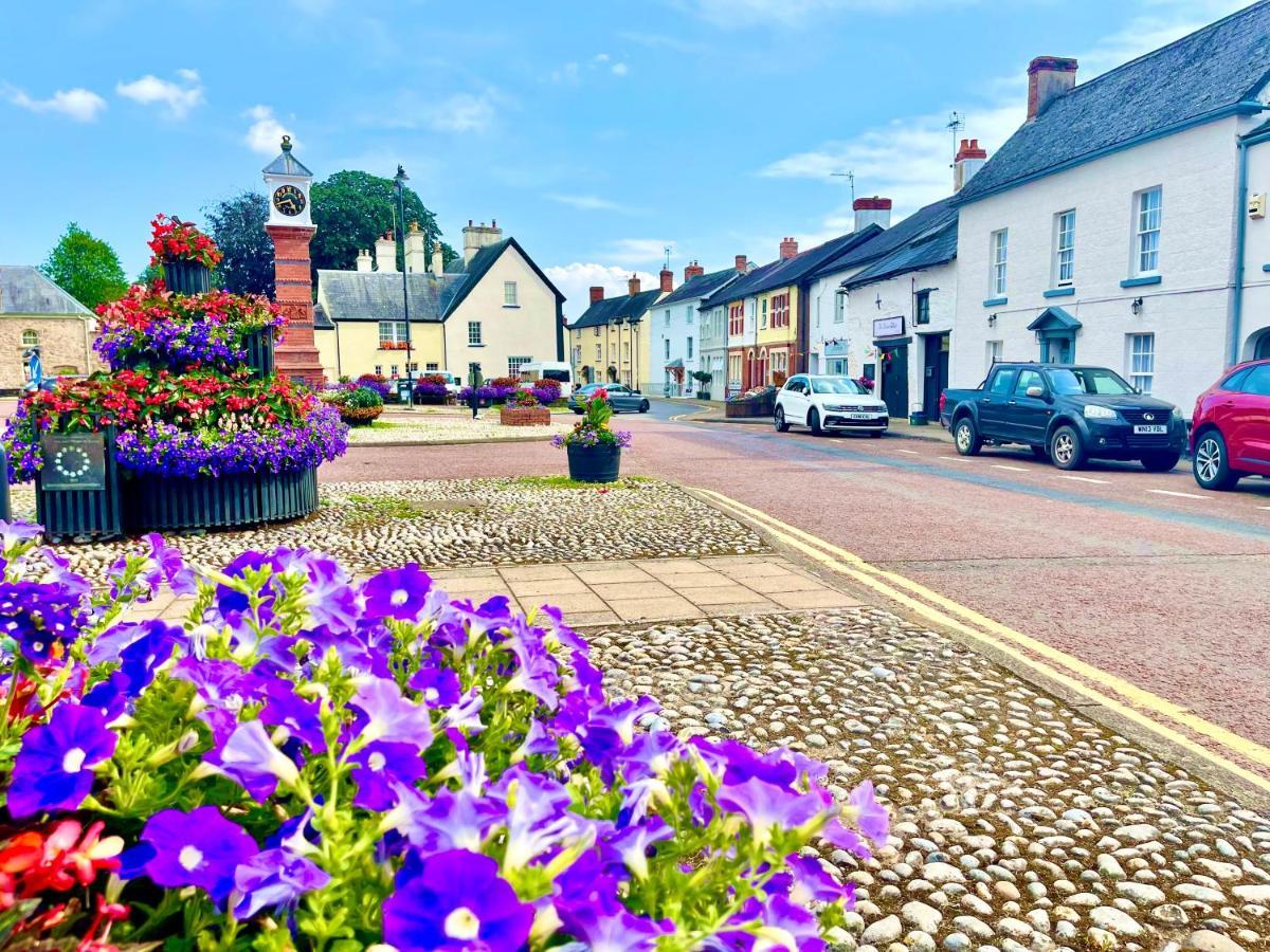 Penderi House Usk With Cymru Holidays Екстериор снимка
