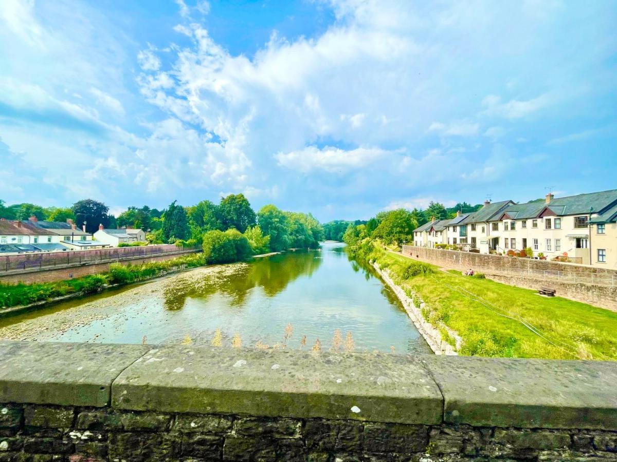 Penderi House Usk With Cymru Holidays Екстериор снимка