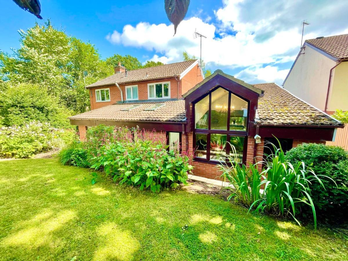 Penderi House Usk With Cymru Holidays Екстериор снимка